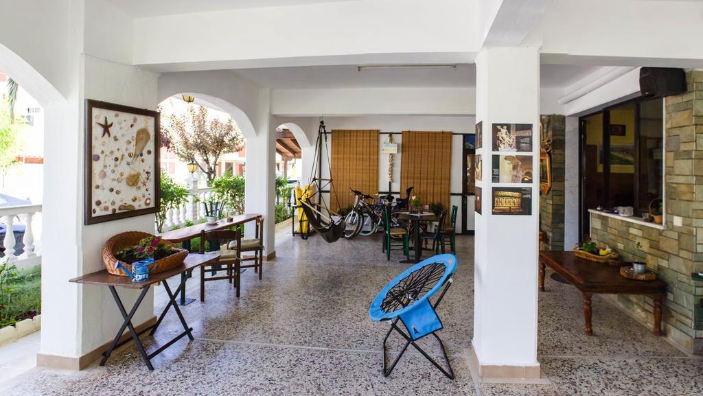 Dionisos Palms Apartments Paralia Dionysiou Exteriér fotografie